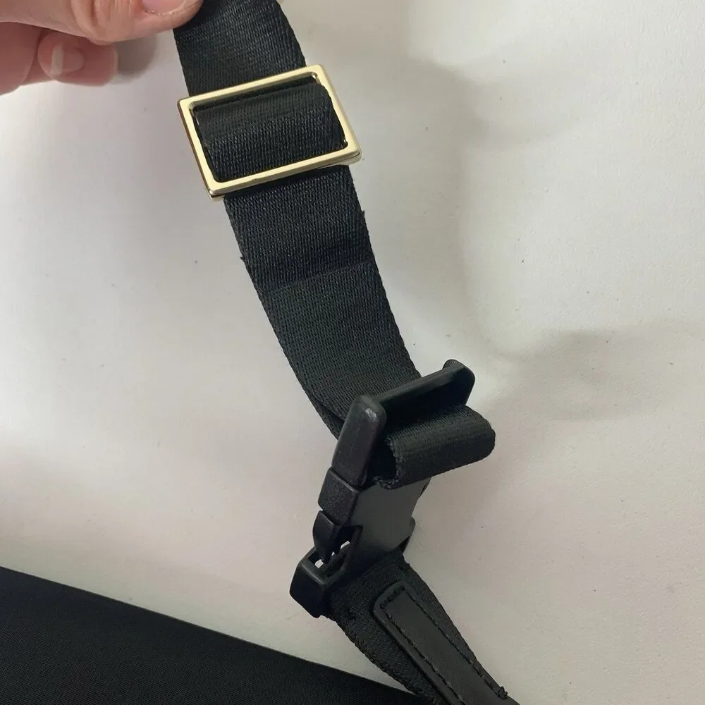 Kate Spade Watson Lane Betty Belt Bag Crossbody Purse Zip Black Nylon